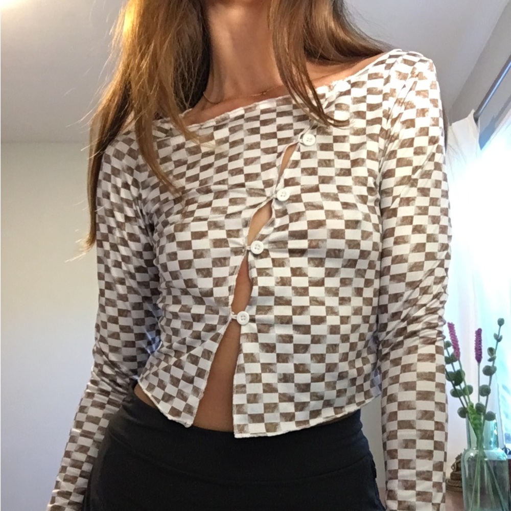 Checker long sleeved crop top